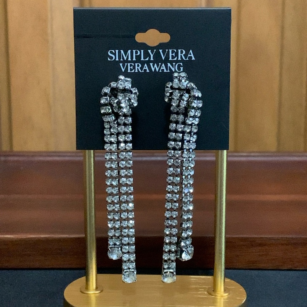 NWT Simply Vera Vera Wang silver tone rhinestone earrings